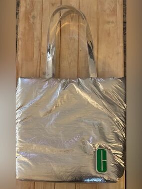 CLINIQUE SIlver And Green Limited Edition Tote Bag 021
